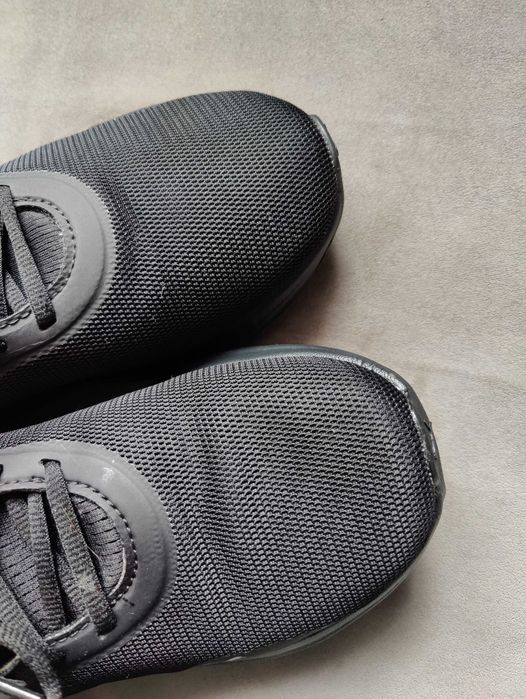 Кросівки кроссовки puma soft foam+ 42.5 27.8 см сетка чорні