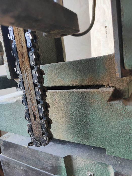 dłutarka łańcuchowa z łańcuchem 14