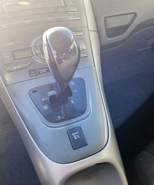 Toyota Auris D-4D DE 2007, Diesel, Automático — photo 5