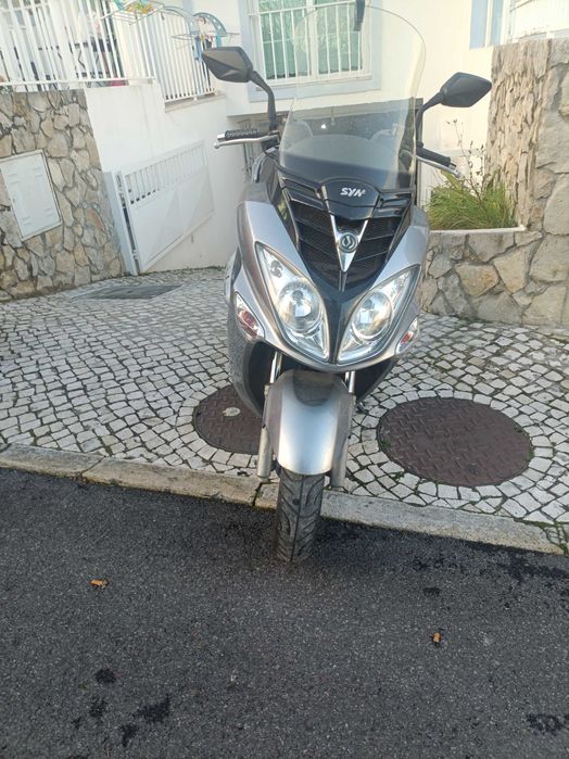 Moto económica e fiável