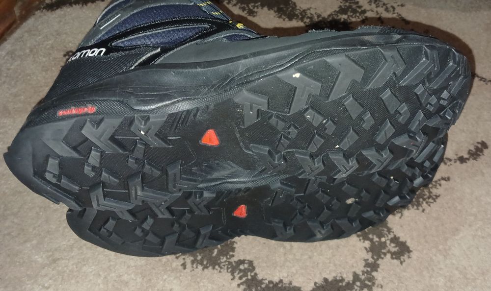 Трекінгові черевики Salomon 45 розмір