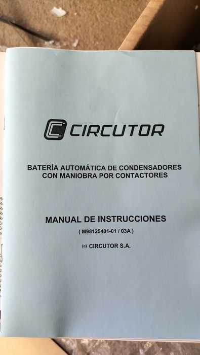 Regulador automático de potência reactiva