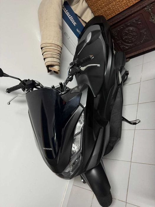 Mota PCX 125  (650kms como nova)