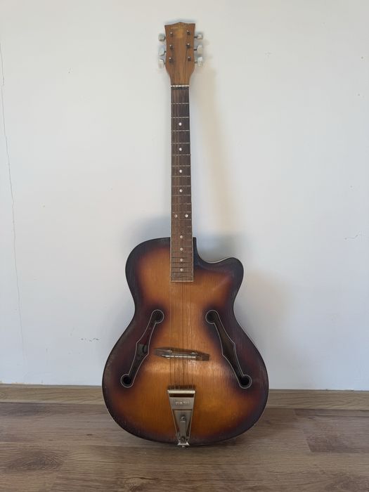 Gitara Jazzowa Defil