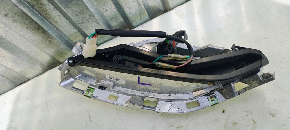 Sym Symphony ST 50,125 LED, Kierunkowskaz.