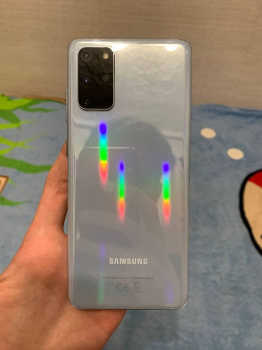 Samsung s20Plus 12/128