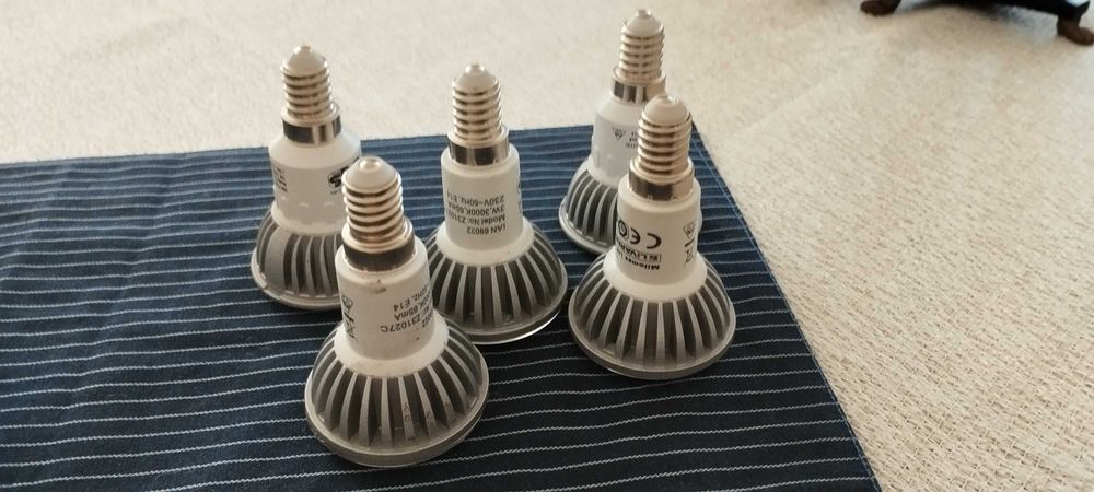 żarówki led 3,0W oraz 2,5W gwint E-14