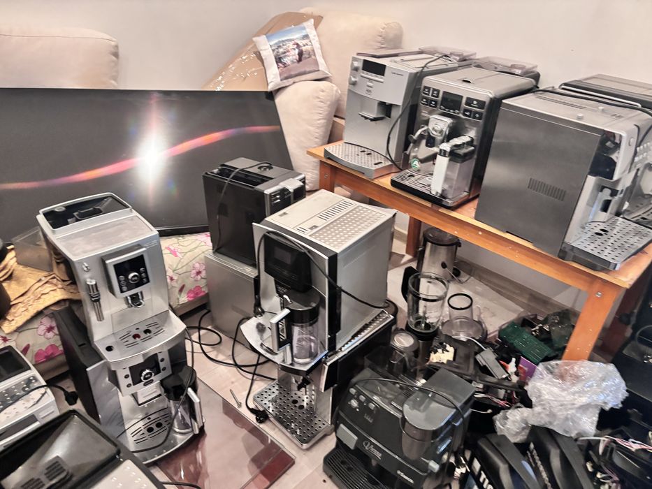 Кавомашина Delonghi , кофемашина Saeco , кавоварка