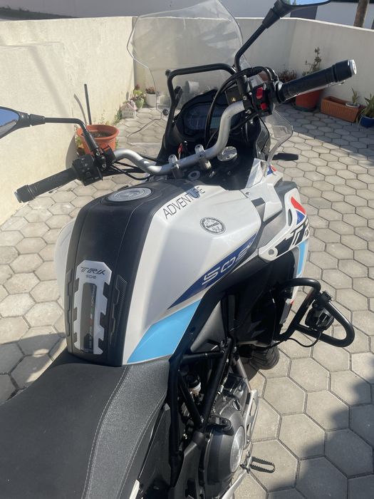 Benelli 502 TRK