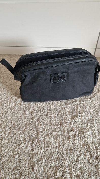 Necessaire Preto Meia Pele