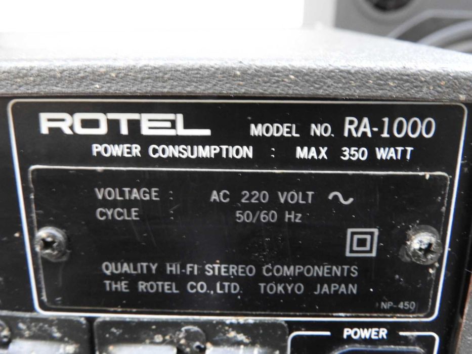 Wzmacniacz Rotel RA -1000 część zestawu audio