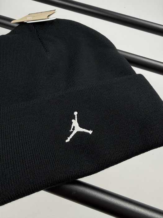 Шапка  Air Jordan Peak Black унісекс FN4672-010 Оригінал