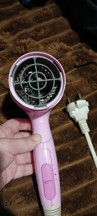 Фен Philips salon Essential 1400 w