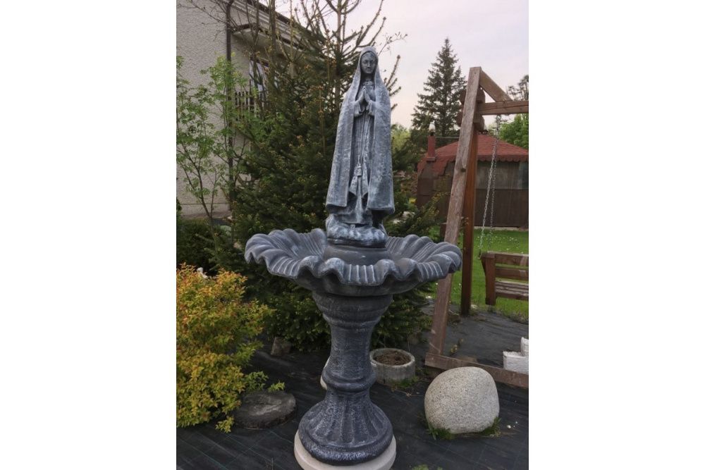 Matka Boska Kapliczka