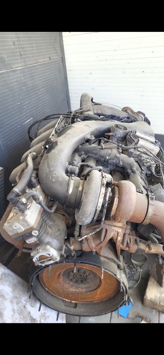 Silnik scania V8 580