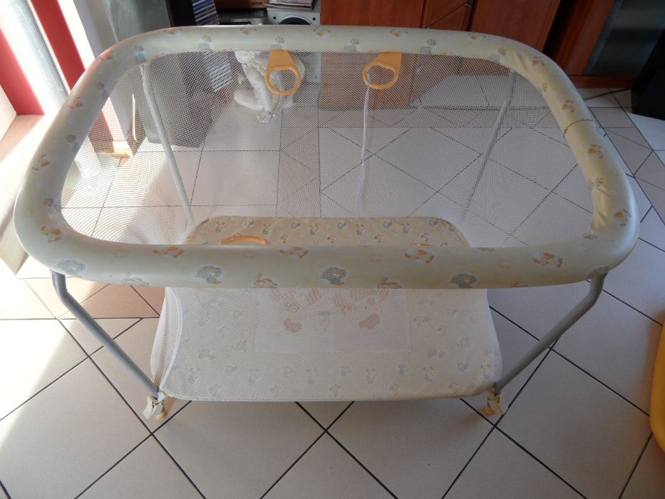 Cama de bébé + parque