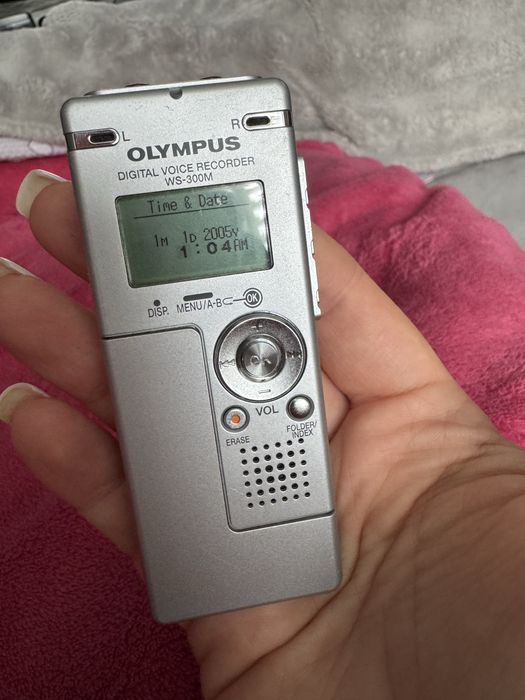 Цифровий диктофон olympus