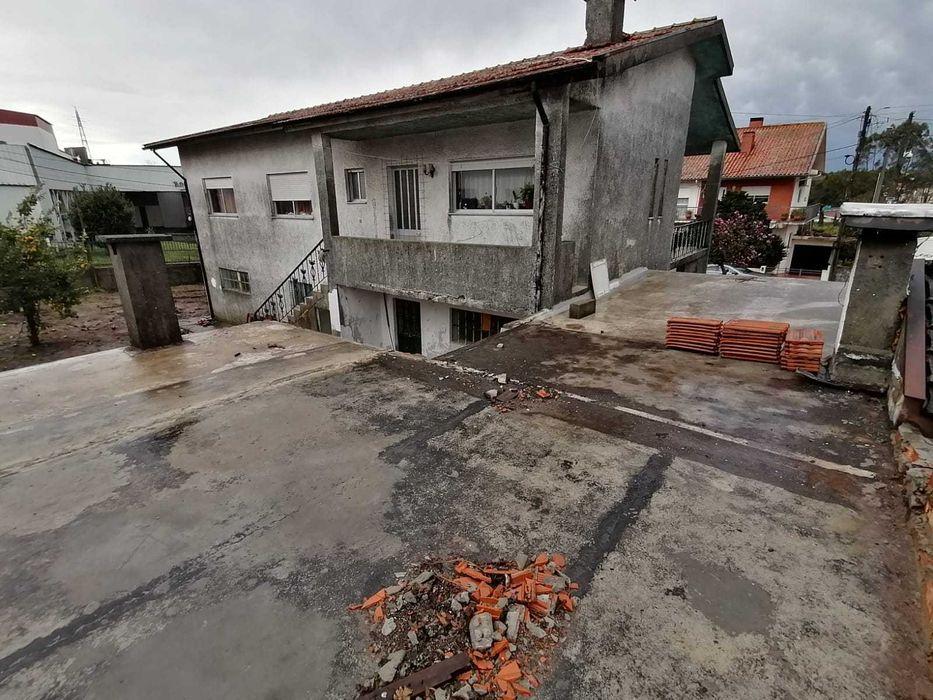 Oportunidade Moradia V6 São João da Madeira - Aveiro