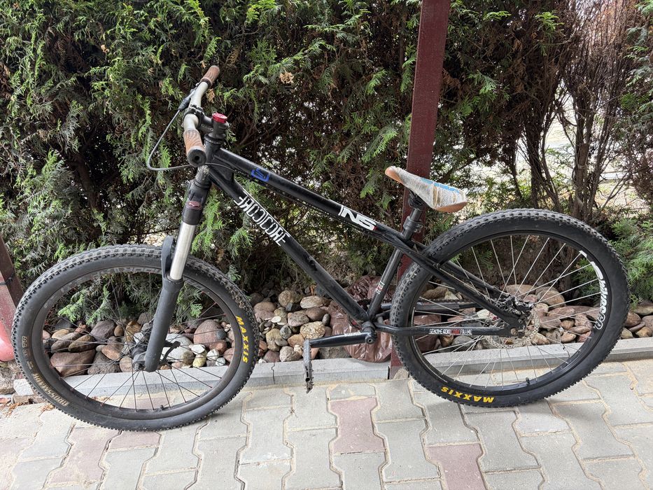 NS BIKE CORE - rower do dirtu (prawie nieużywany)