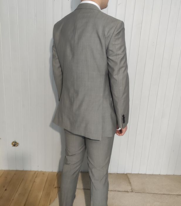 Костюм класичний