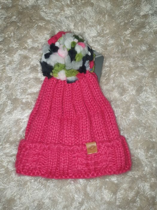 Gorro polar com pompom