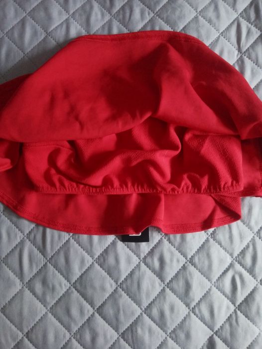 Czerwony crop top 42