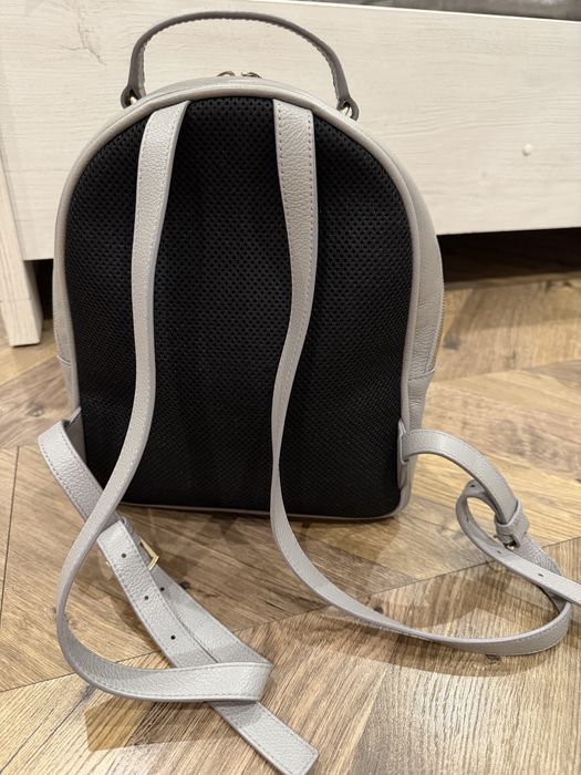 FURLA Robin Medium Leather Backpack Grey шкіряна сумка рюкзак жіноча
