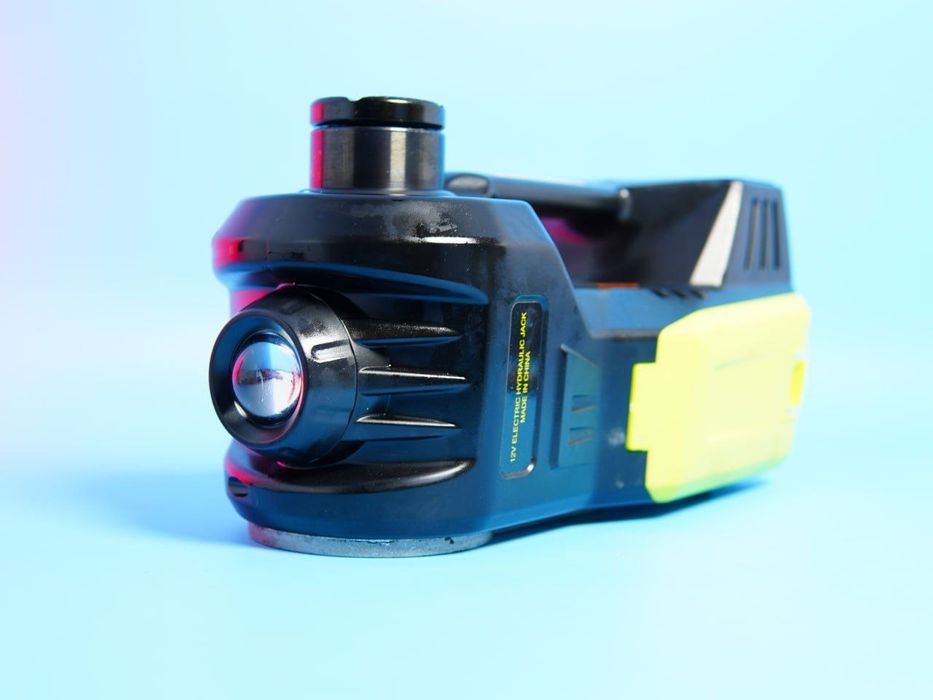 Электрогидравлический домкрат для авто 3 в 1 (Домкрат, Компрессор, Фон