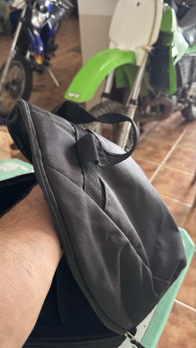 Saco para capacete (helmet bag)