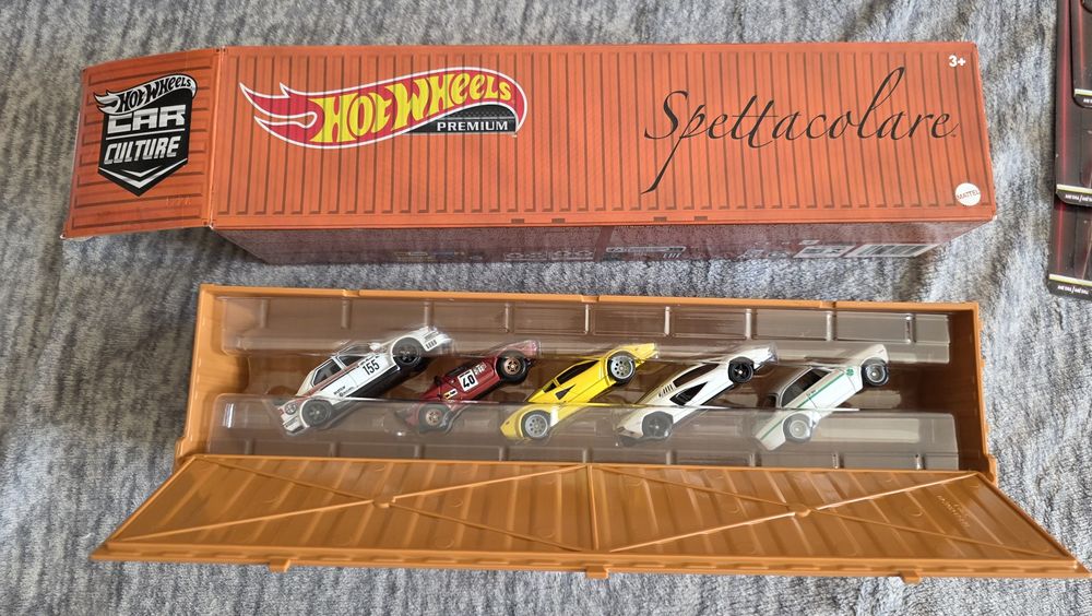 Kontener Hot Wheels Premium  Spettacolare