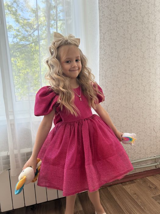 Сукня святкова рожева фуксія малинова