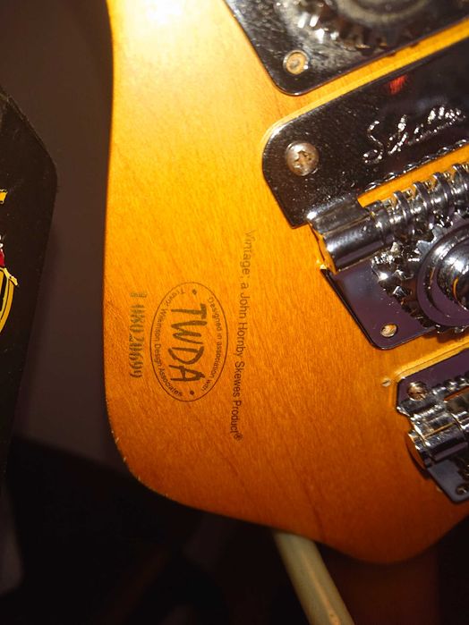 Gitara basowa vintage fretless