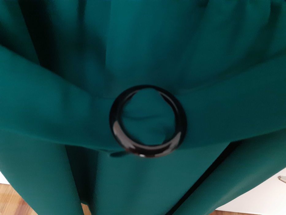 Sukienka w kolorze butelkowej zieleni rozmiar 42