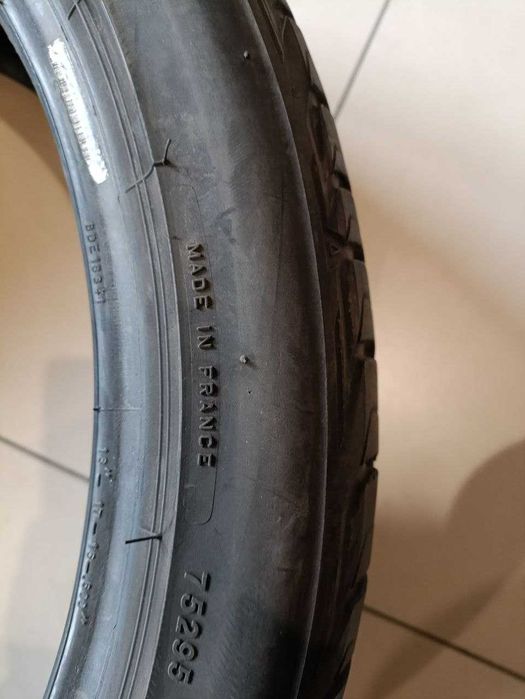 Пара шин б/у 225/40R18 92Y Bridgestone Turanza T001