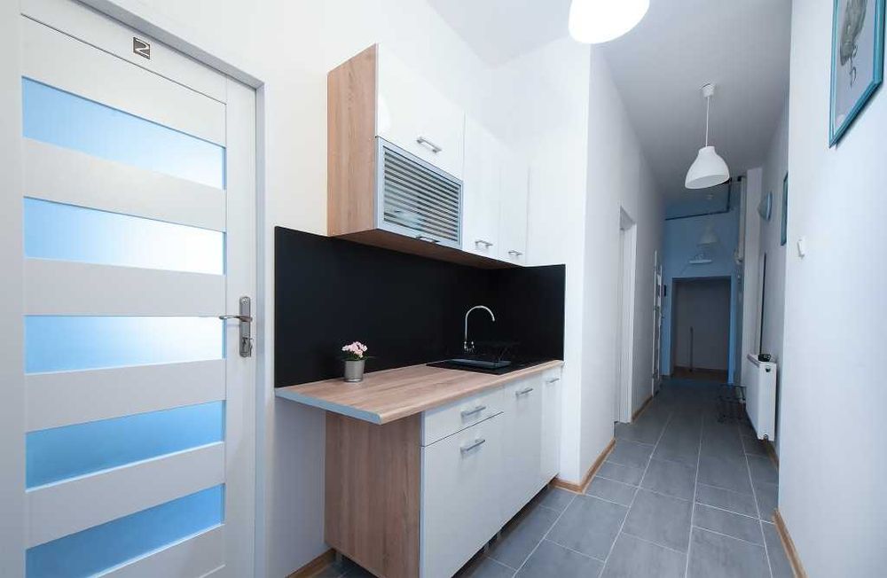 Cichy pokój dla studenta- Dowborczyków 20! [p6]