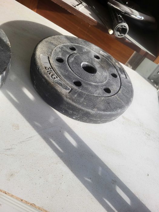 Siłownia,ciężary,sztangi,ławeczka,hantle