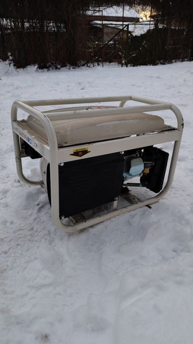 Генератор бензиновый