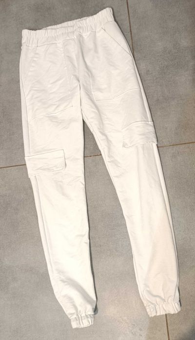Białe spodnie Woman