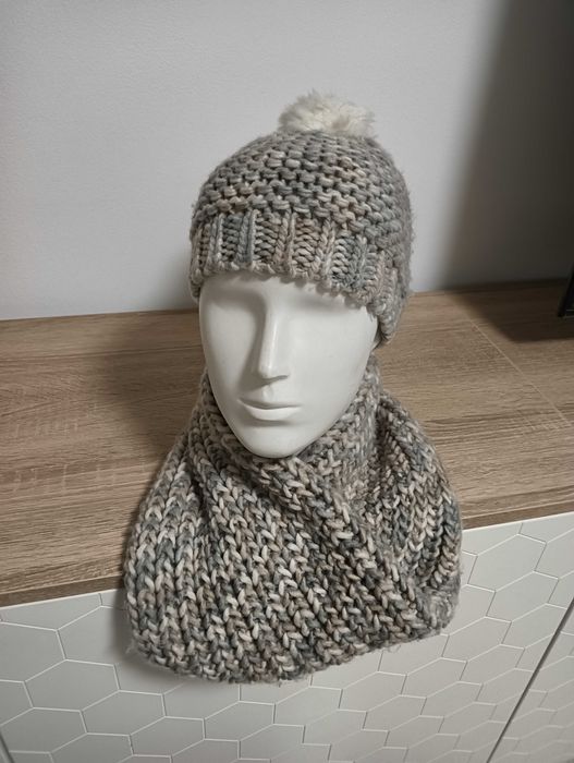 Conjunto Gorro + Gola Cinza e Bege – Inverno