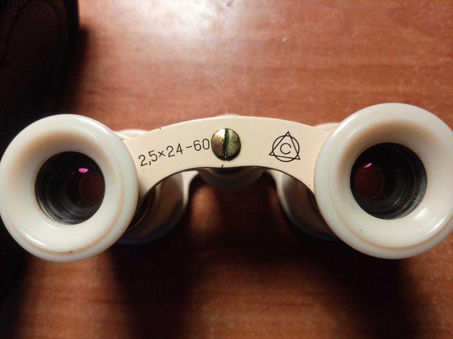 Бинокль театральный СССР.