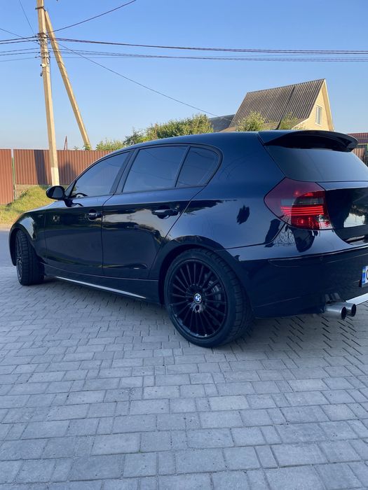 Продам BMW 120D