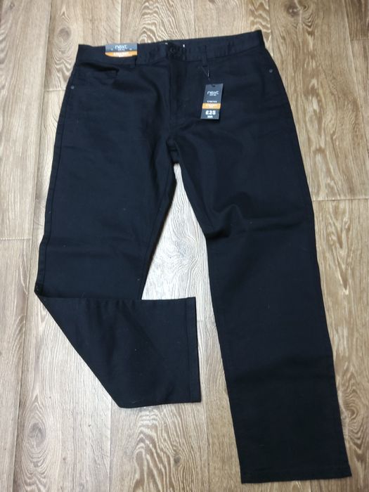 Next Straight Fit черные джинсы p.38R
