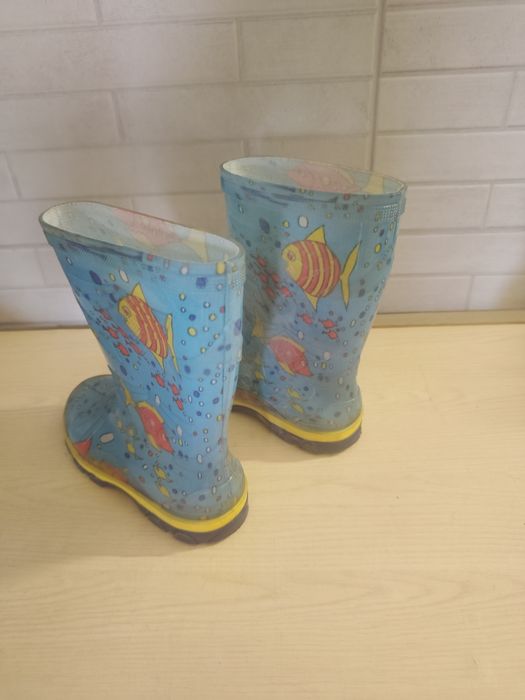 Резиновые сапоги 29-ый размер