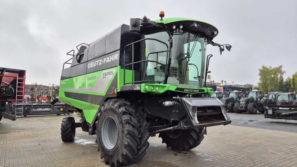 Kombajn zbożowy DEUTZ FAHR C6205 TS