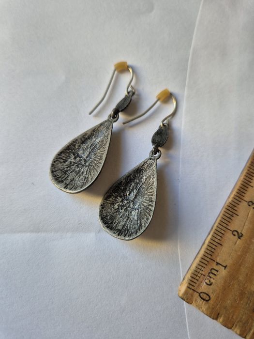 Kolczyki etniczne boho łezki niebiesko fioletowe z metalu