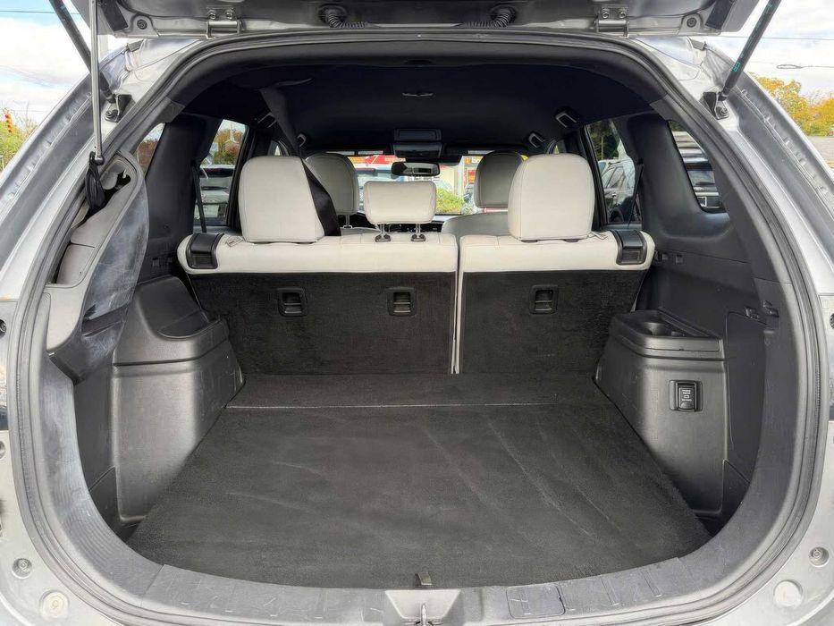 Mitsubishi Outlander PHEV SEL      2022