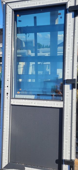 Drzwi zewnętrzne PCV 100 x 210