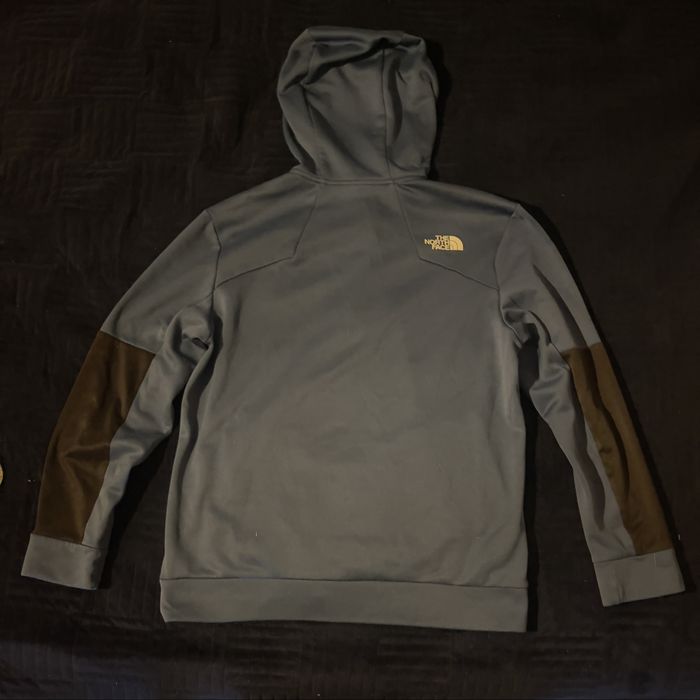 Niebieska bluza the north face