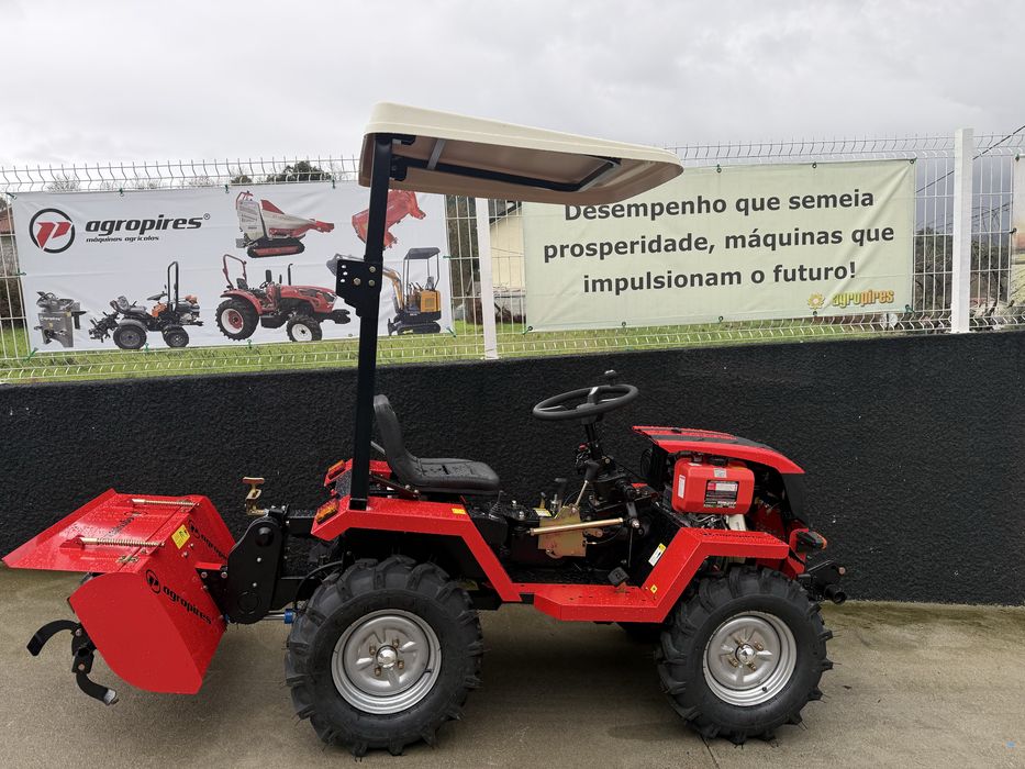 Mini trator a diesel 4x4