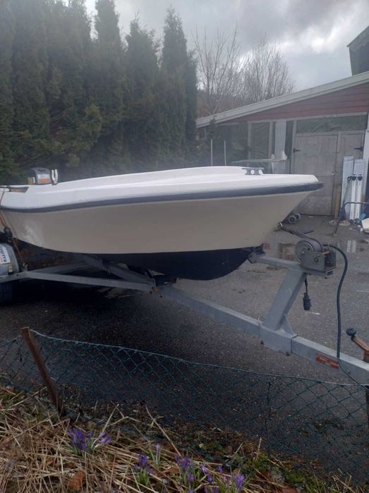 Sprzedam łódkę wędkarską Pionier 14